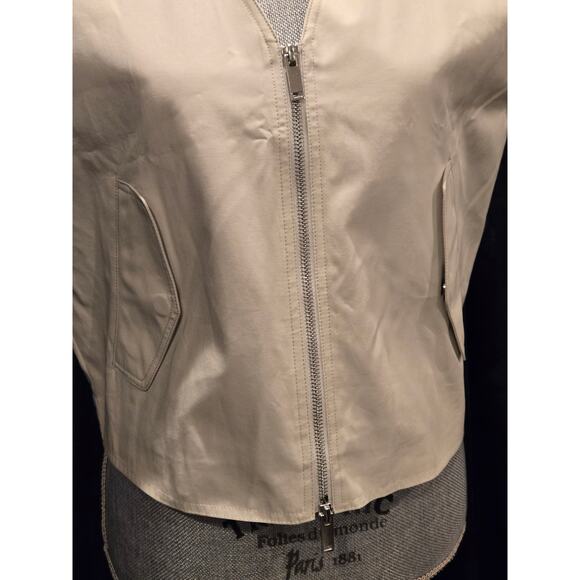 New without Tags Women's Massimo Dutti Calidad Zipper Vest, Size Small - Picture 2 of 7